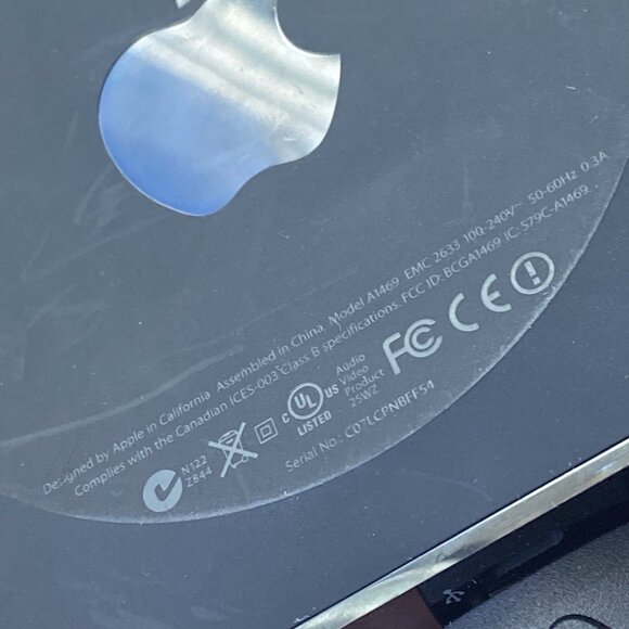 Apple TV Model A1469 3rd Generation MD199LL/A, 802.11 N Wi-Fi, HDMI, Black - Picture 3 of 3